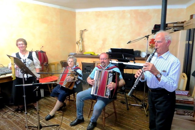 Links: Josefa Karner, Maria Wintersberger, Leo Teufl, Florian Plank