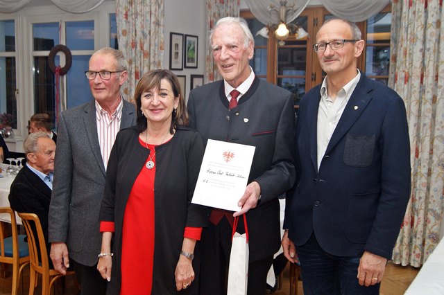 Anton Lenz, LO LRin Beate Palfrader, Robert Klien und LT-Vizepräsident Bgm. Toni Mattle (v.l.).