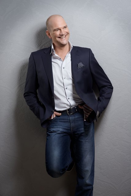 Am Sonntag gibt der bekannte Kärntner Schlagersänger Udo Wenders um 14 Uhr auf dem Hauptplatz ein Muttertagskonzert