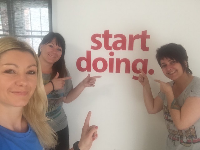 Nach dem Motto "Don´t wish - start doing" wird im Zuge unserer Fit-Challenge natürlich auch das Personal-Coaching von Juliana Käfer in Anspruch genommen!