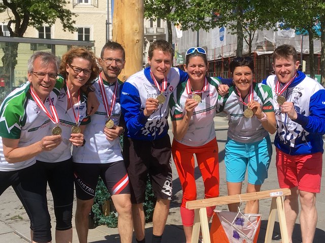 Bronze für die Mixed Sprint Staffel Henndorf am Wallersee.