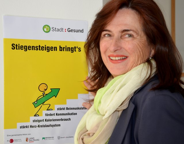 Magistrats-Gesundheitsmanagerin Susanne Schöndorfer und ihre KollegInnen von Land, Uni, Fachhochschule und SALK propagieren aktuell das Stiegensteigen.
