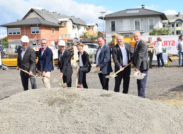 Spatenstich für ein neues "Fortschritt"-Wohnprojekt in Niederdorf