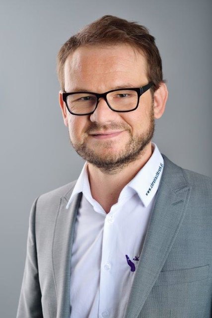 Jürgen Ephraim Holzinger, Obmann des Vereins ChronischKrank