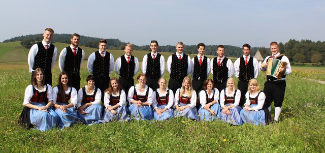 Die Volkstanzgruppe Wabelsdorf besteht seit dem Jahr 1969
