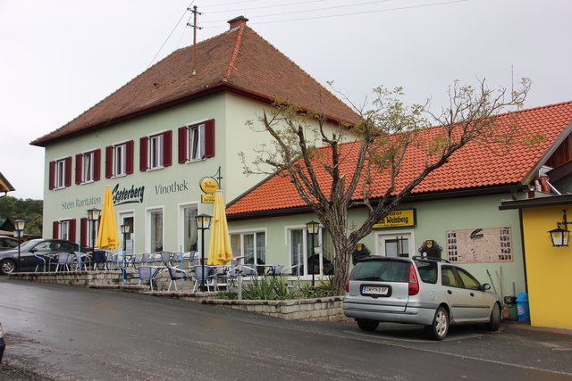 Das Gasthaus zum Weinberg ist seit vielen Generation in der Hand der Familie Holzer