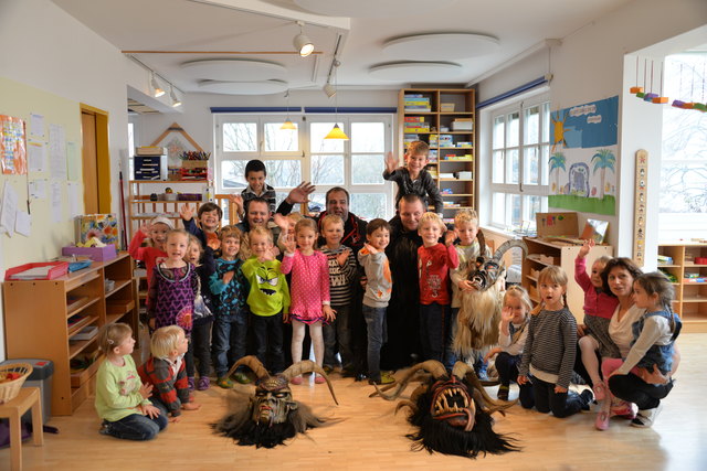 Gruss vom Krampus im Kindergarten Seeham