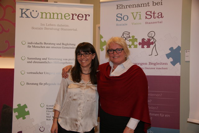 Projekt wurde umgesetzt: Obfrau Maria Kössler (re.) mit Kümmerein Manuela Falch-Ruetz.