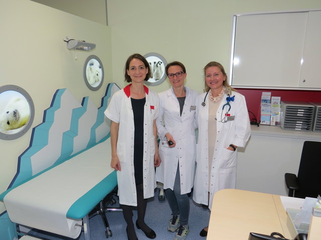 Kinderärztin Evelyn Manfreda unterstützt ihre beiden Kolleginnen Eva Pliemitscher und Claudia Wojnarowski-Pichlmüller ab sofort in der Kinderambulanz.
