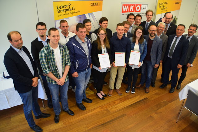 Gratulation! Beste Lehrlinge wurden in der Wirtschaftskammer geehrt.