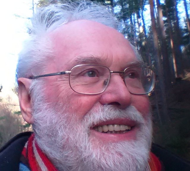 Der steirische Komponist Franz Zebinger schuf für die Stadt Bruck an der Mur das Oratorium "Paradiesreise" zu Texten des Minnesängers Hugo von Montfort.