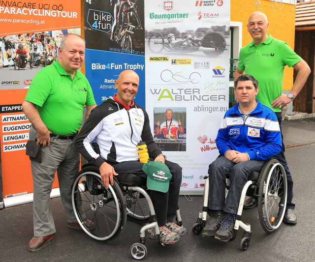Die Organisatoren Dietmar Ematinger (l.) & Walter Mayrhuber (r.) mit Titelverteidiger Walter Ablinger (2.v.l.) & Robert Huemer.