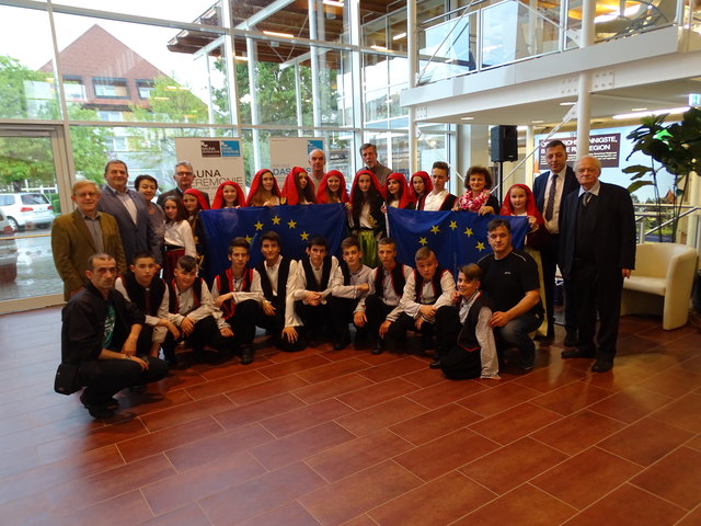 Für Begeisterung in der Parktherme Bad Radkersburg sorgte die Gruppe "Kud Grmeč" aus Bosnien und Herzegowina.