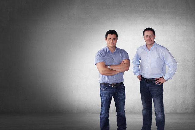 Die Geschäftsführer der STT GmbH: Michael und Thomas Strahlhofer.