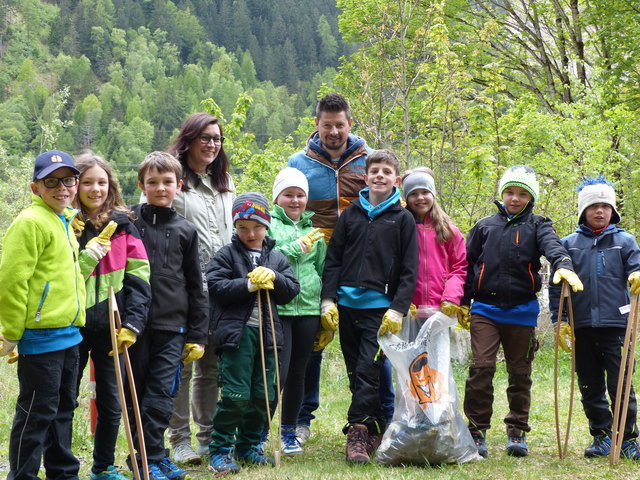 Auch die Volksschule St. Johann i. W. führte eine Flurreinigungsaktion durch.