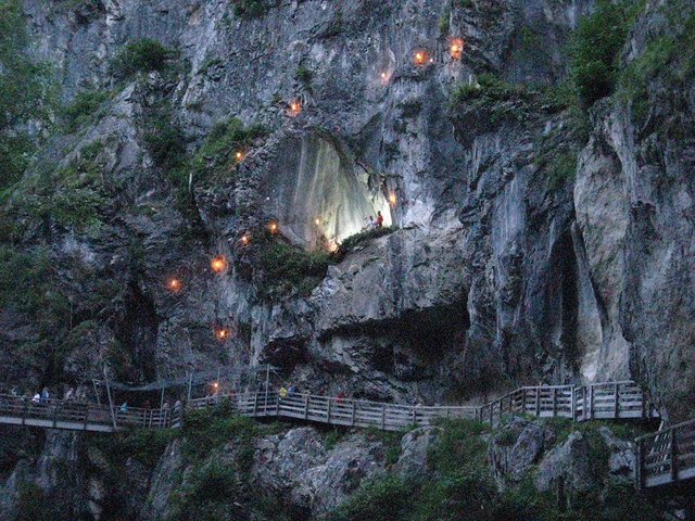 Klettersteg bei Fackelwanderung