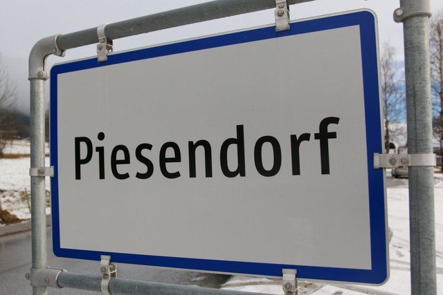 Sex treffen in singles frauen in ulrichskirchen-schleinbach Oberuzwil. Strasshof an der nordbahn treffen mit frauen. Dating den Single frauen in piesendorf. Singles frauen in ulrichskirchen-schleinbach - Singlespeed