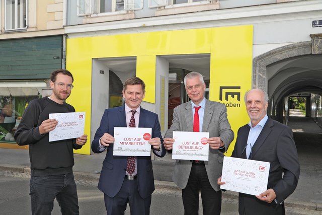 Florian Puschmann (Designer), Bgm. Kurt Wallner, Stadtamtsdirektor Wolfgang Domian, Friedrich Zimmermann (Institut für Geographie und Raumforschung an der Universität Graz) v.l.