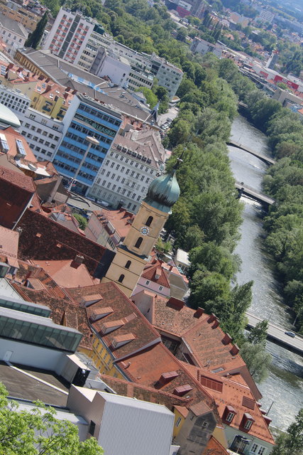 Ausblick vom Grazer Schloßberg auf die Mur