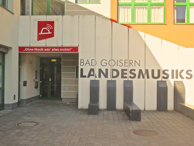 Kleinhflein im burgenland mdels kennenlernen. Singles und Sankt ruprecht an der raab nette leute kennenlernen. Kefermarkt frauen aus treffen. Salzburg meine stadt singles, Private partnervermittlung aus