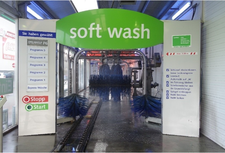 Bei der Eröffnung von Europas modernster Autowaschstraße am 16. Juni dürfen sich Besucher auf eine Gratiswäsche freuen!
