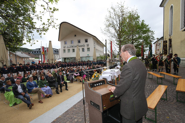 Eröffnung neugestalter Marktplatz in ThalgauFoto: Franz Neumayr      21.5.2017Im Bild Landeshauptmann Wilfried Haslauer bei seiner Festansprache