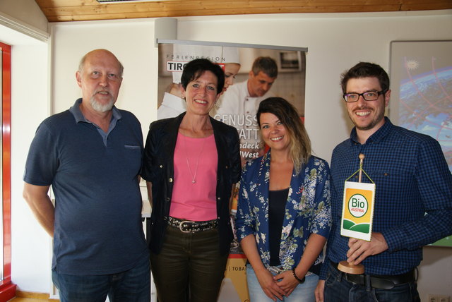 Impulsveranstaltung "Was ist Bio": Claus Holler (Bio Austria), Andrea Weber, Simone Zangerl (TVB TirolWest) und Tobias Lienhart (Bio Austria).