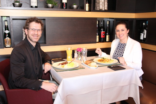 Hoteldirektorin Kerstin Fritz beim Business Lunch mit Gerd Leitner im Lagana in Villach | Foto: Kompan