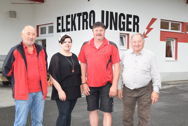 Fritz, Tina, Heinz und Helmut Unger repräsentieren 40 Jahre und drei Generationen.