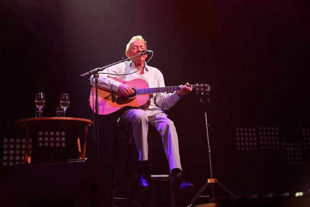 Musiklegende: Wolfgang Ambros begeisterte die Löwen. | Foto: Lions100/Böhm
