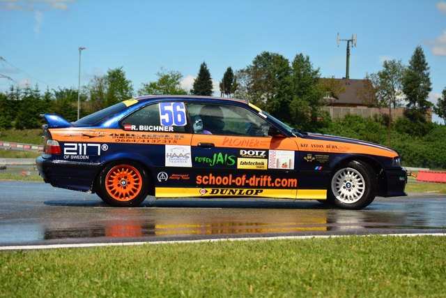Ronny Büchner (Telfs) BMW E36 325i - Klasse S1 | Foto: Daniel Klopf für school-of-drift