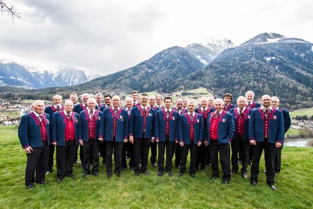 Der Männerchor Roppen veranstaltet am 10. Juni, wieder das traditionelle Vatertagskonzert. | Foto: Männerchor Roppen