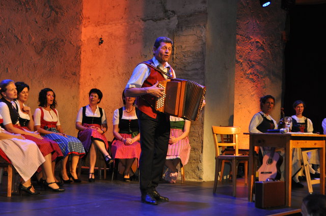 Franz Posch mit seiner "Steirischen" und der heimlichen Tiroler Hymne "Tirol isch lei oans"....