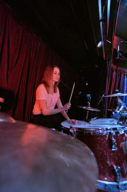 Olivia Goßner, Schlagzeug. | Foto: Wolfgang Alberty