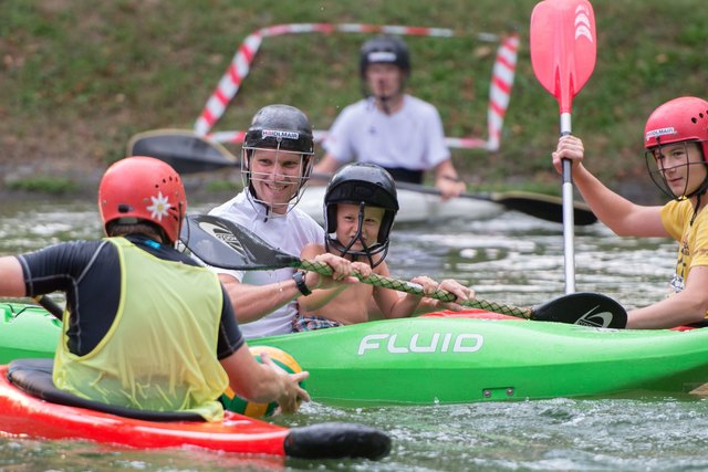 Trend-Sportart: Kanupolo | Foto: Stadt Salzburg
