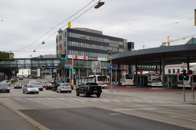 Liesinger Platz - Liesing