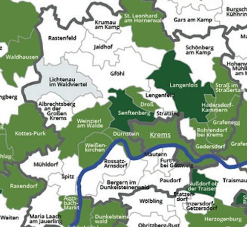 Das hellere Grün zeigt pestizidfreie Gemeinden im Bezirk Krems an. Dunkelgrün sind die "Natur im Garten-Gemeinden".