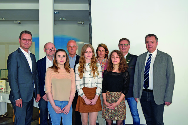 Reger Austausch: Gastgeber Markus Pump (ZPP-GF, 2.v.re.) diskutierte mit seinen Gästen zum Thema Handel. | Foto: Grassauer