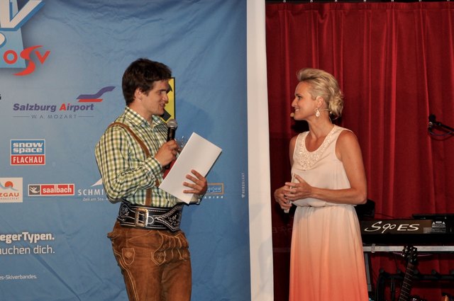 Roland Leitinger mit Alexandra Meissnitzer.