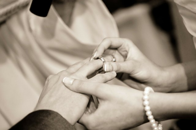 "Schnapszahlen" als Hochzeitstermin: Bei Brautpaaren sind Daten wie der 7.7.17 immer ein beliebter Termin, um zu heiraten. Im Juli gibt es daher heuer einen Ansturm auf die Standesämter | Foto: Pixabay