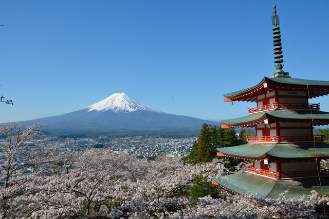 Der Fujiyama ist Japans höchster und wohl auch heiligster Berg.