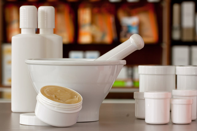 Salben für den Hasugebrauch selber herstellen! | Foto: Monropic - Fotolia