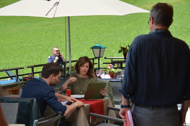 Jakob Seeböck und Julia Cencig, im Hintergrund Ferry Öllinger.