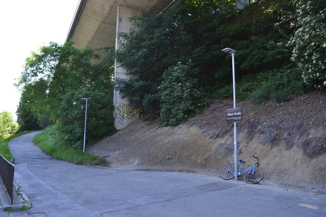 Kein sehr einladender Platz...