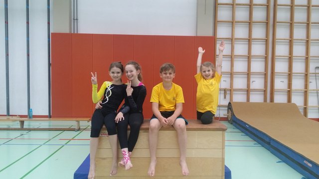 Die tüchtigen Teilnehmer vom ÖTB Kreuzstetten: Sonja Schierer, Hannah Burke, Rene Pavelka und Anna Fenböck | Foto: privat