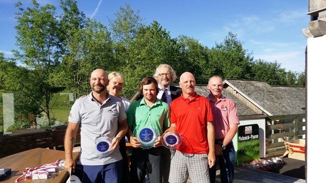 Die Mid-Amateure Landesmeister 2017 (v.l.): Walter Lechner (GC Salzburg, 3. Platz), Bettina von Brauchitsch (Präsidentin GC Goldegg), Landesmeister Mario Werner (GC Urslautal), Landessportwart Leo Höck, Vizelandesmeister Günther Chromecek (GC Goldegg) und GF Heinz Pfuner (GC Goldegg).