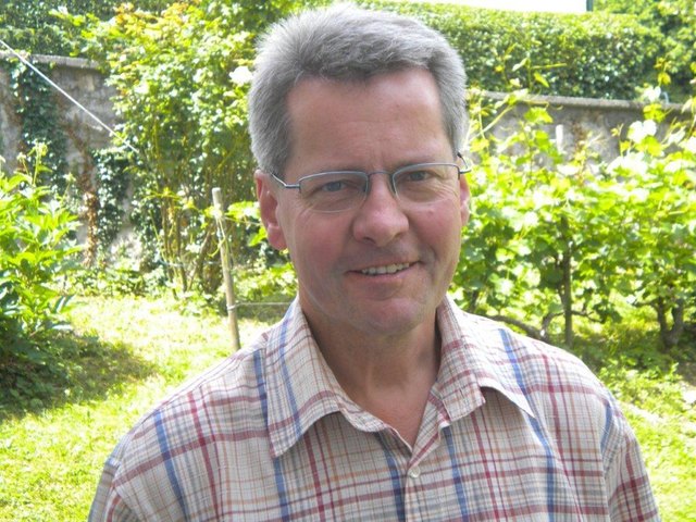 Pfarrer Ernst Pankl spendete über Jahre reichlich Blutkonserven. | Foto: Pfarre Gloggnitz
