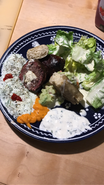 Mini Bacon-Bombs mit Feta gefüllt und BBQ-Glace