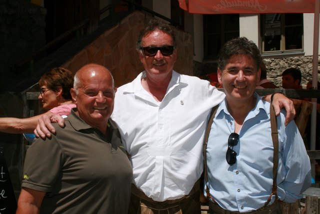 v.l. Helmut Graf aus Wr. Neudorf, Obmann Karl Burg, Gerhard Wanasek aus Möllersdorf