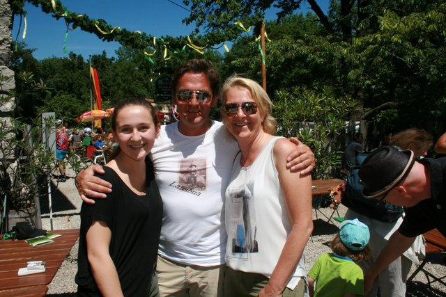 Sponsor Ing. Martin Handler, Stippl Fenter und Türen, mit Gattin Doris und Tochter